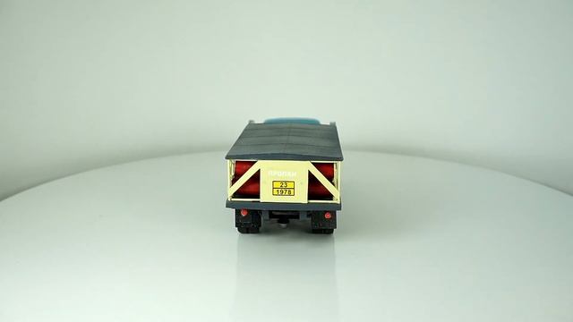 ГАЗ-52-03 (53) гтк-40/А659 1:43 (vector models) обзор масштабная модель автолегенды ссср Model GAZ смотреть онлайн