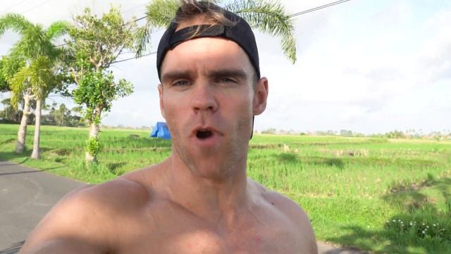 HYBRID ATHLETE | ROYAL MARINE Offers Running Tips... смотреть онлайн