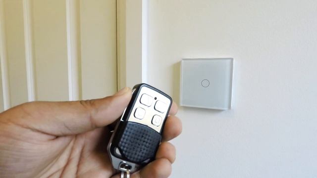How to pair a Retrotouch mini remote to a touch & remote light switch смотреть онлайн