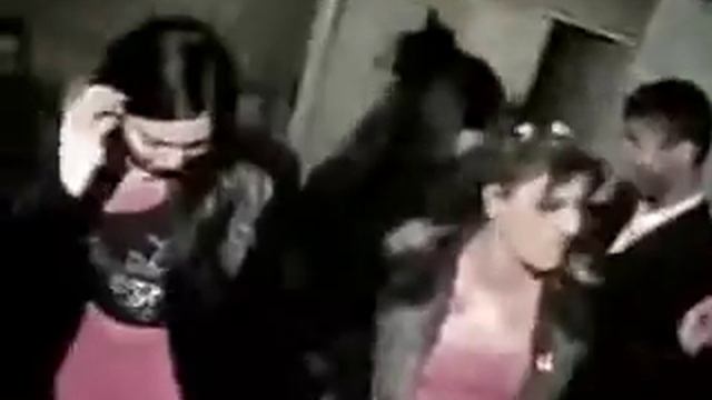 POV Dancing Arab Girls - IRAQI SAUDI 01 - Very Hot Sexy (Anal Ass Butt Onion Booty Boobs) смотреть онлайн