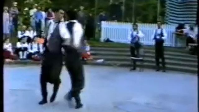 Dance "Arab wedding". Dance group "SHAHRAZAD".Choreographer, IRINA JAMMAL. Poland -1995. Archive. смотреть онлайн