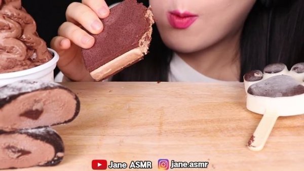 ASMR CHOCOLATE ICE CREAM *MAGNUM MINT, DARK&MILK CHOCOLATE ICE CREAM 초콜릿 아이스크림 먹방 JANE ASMR 제인