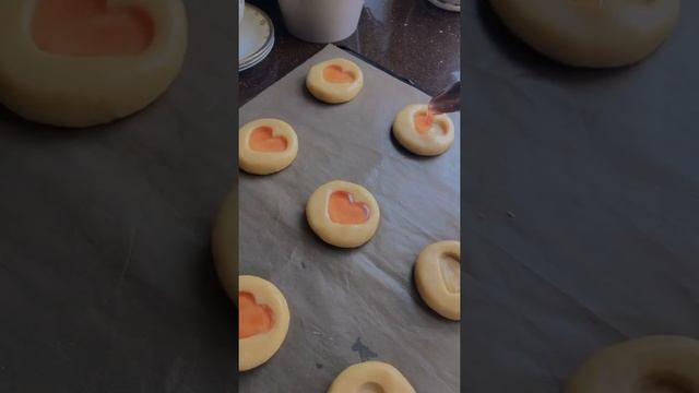 Печеньки с сердечками 🧡 #cooking смотреть онлайн