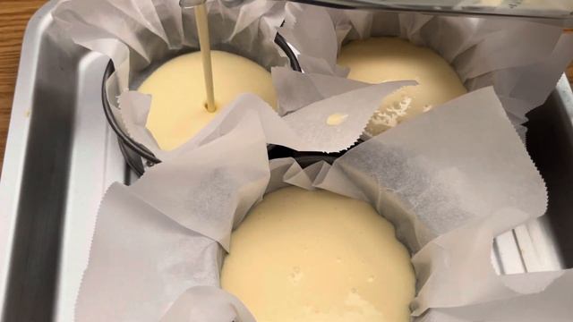 My Valentine Cheat - Rich and Creamy Mini Strawberry Basque Burnt Cheesecake смотреть онлайн