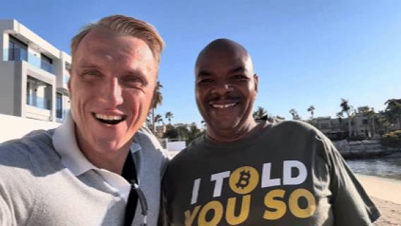 БЕЗУМНЫЙ ОГОНЬ В ЛОС-АНДЖЕЛЕСЕ 🔥 И ЗАГОВОР БИТКОИНА смотреть онлайн