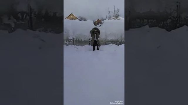 Катюша Кристалик- Black / Премьера клипа смотреть онлайн