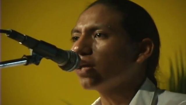 Aly Tupac - La camisa negra смотреть онлайн