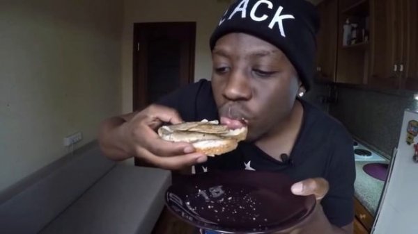 Рыба с хлебом нарезка