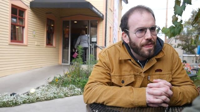 10 Questions with Theo Katzman смотреть онлайн