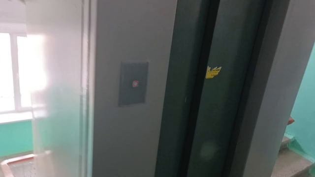 ЗАСТРЯЛ В ЛИФТЕ ! Электрический лифт ( г. Челябинск) ЩЛЗ 2005 г.в Q=240кг V=1м/с смотреть онлайн