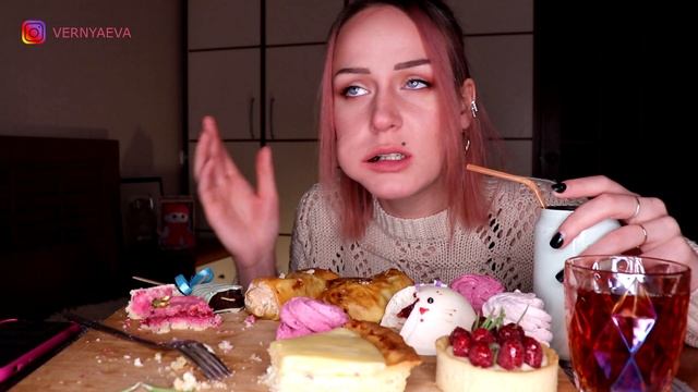 MUKBANG | Сладости, чаепитие | Sweets, tea drinking не ASMR смотреть онлайн