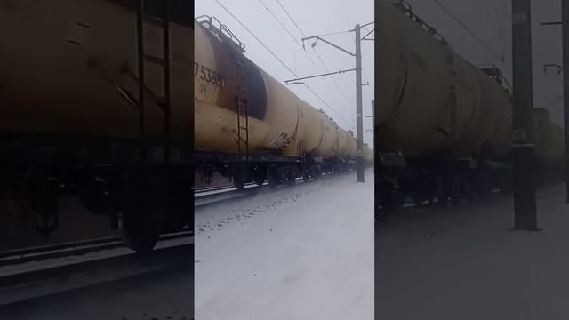 ВЛ11М--491 А Приветливая бригада Приднепровской Железной Дороги, Запорожье-КАМЕНСКОЕ - Каменское-Па смотреть онлайн