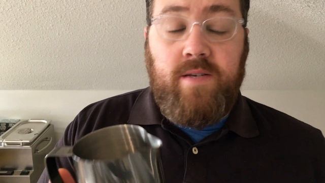 Make better Latte Art with the Barista Hustle Milk Pitcher смотреть онлайн