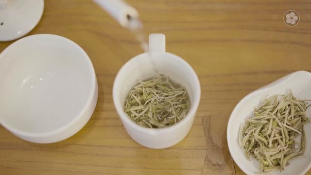 SILVER NEEDLE RESERVE - Our Rarest White Tea смотреть онлайн