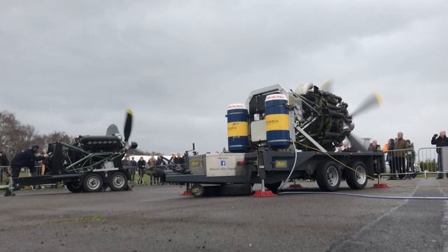 Rolls-Royce Merlin engine and Bristol Hercules engine; RAF Cosford смотреть онлайн