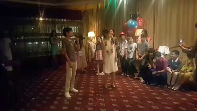 S.O.S.шикарно поёт. Амир BIBI Studio смотреть онлайн