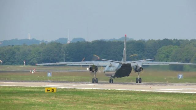 Geilenkirchen Airbase 18-06-2012: Antonov An26, 603, Hungarian Airforce, Departure (4) смотреть онлайн