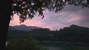 Кемпинг в одиночестве на озере