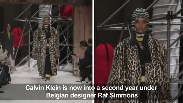 NYFW: Firefighter meets prairie at Calvin Klein show смотреть онлайн