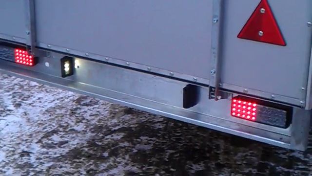 Кунг на легковом прицепе для перевозки снегохода. смотреть онлайн