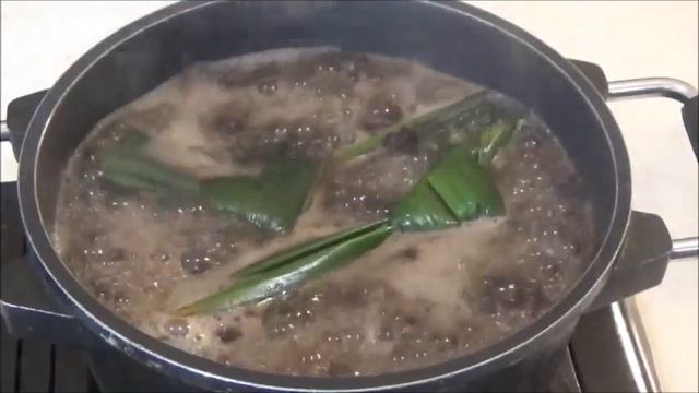 Delicious Black Bean With Coconut Dessert Soup смотреть онлайн
