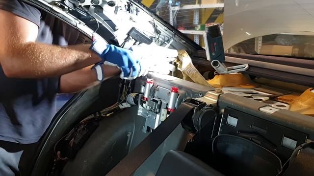 V12 BMW E38 750iL Restoration - Project Dubai The Mechanical Bits - Part 2