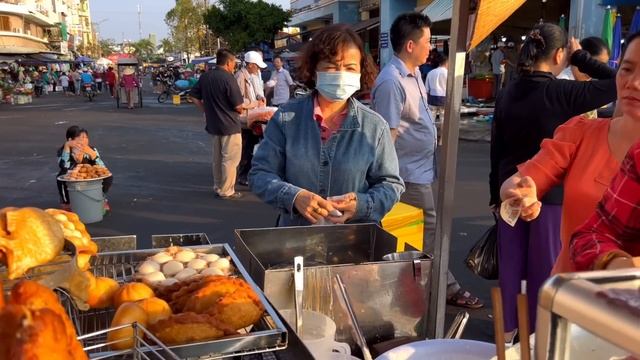 Hàng Ngàn Du Khách Đi Chợ HÀ TIÊN Cuối Tuần | Bãi Tắm Mũi Nai Đông Kín Người | Hải Sản Tươi Giá Rẻ