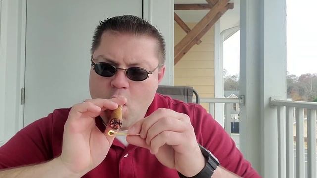 Romeo Y Julieta Petit Churchill cigar review смотреть онлайн