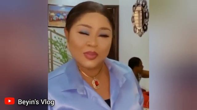 Regina Daniels and her siblings pulled a birthday surprise for their mum смотреть онлайн