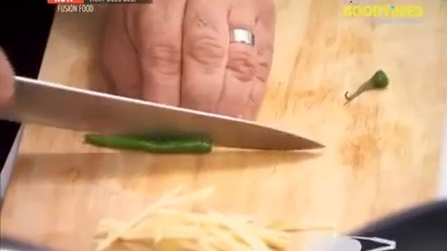 From Lobster Spaghetti To Black Rice Phirni, Chef Vicky Ratnani Creates Fusion Recipes смотреть онлайн