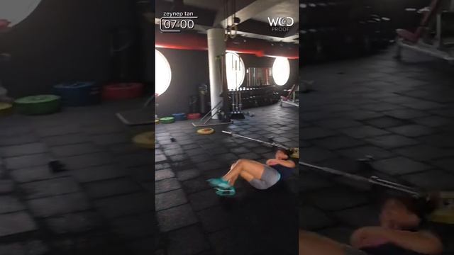 Zeynep tan istanbul throwdown WOD 1A-1B SCALED KADIN 2017 смотреть онлайн