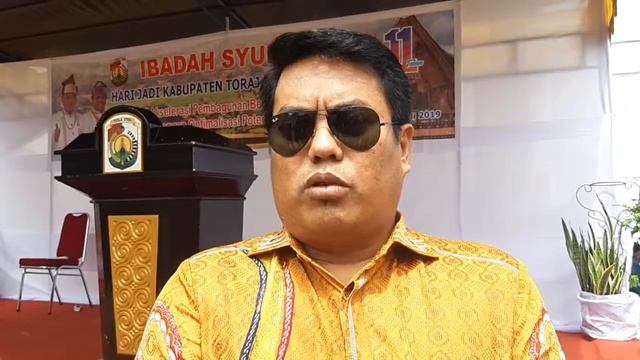 Ungkapan Wabup Yosia Rinto Kadang di HUT ke-11 Toraja Utara смотреть онлайн
