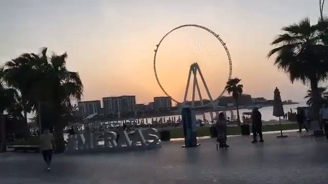 Beach Walk - Jumeirah Beach in Dubai | JBR Beach Dubai смотреть онлайн