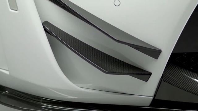 The new Jaguar XKR-S GT смотреть онлайн