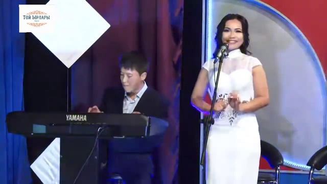 Эрлан Мадимаров&Айжамал Кабылова Жан Жан Живая Музыка смотреть онлайн