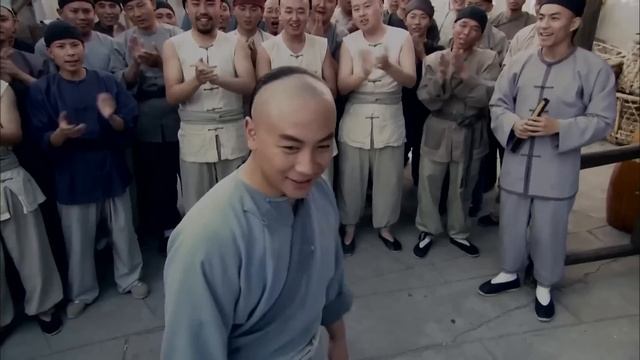 The monk used Chinese Kung Fu to defeat all kung fu masters who challenged him. смотреть онлайн