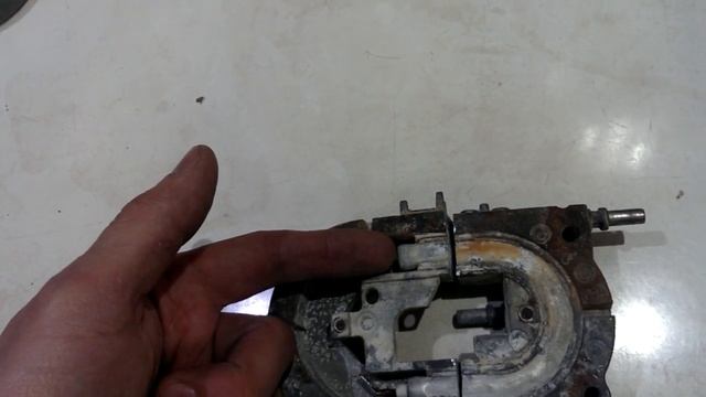 What is the internal structure of DeLonghi Magnifica boiler смотреть онлайн