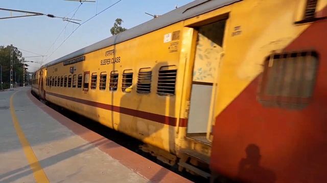 48 Glorious Years of Mysuru-Kacheguda Express!! смотреть онлайн
