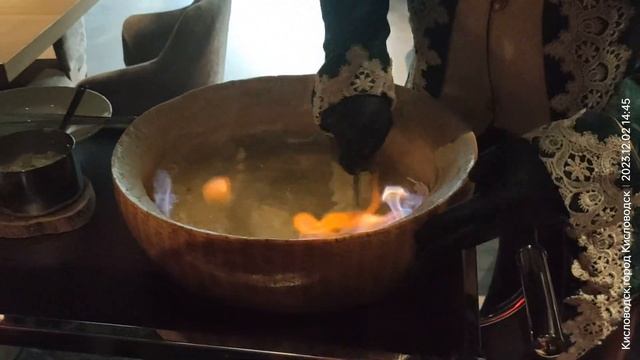 КИСЛОВОДСК.ОБЕД В РЕСТОРАНЕ ГРИНВУД смотреть онлайн