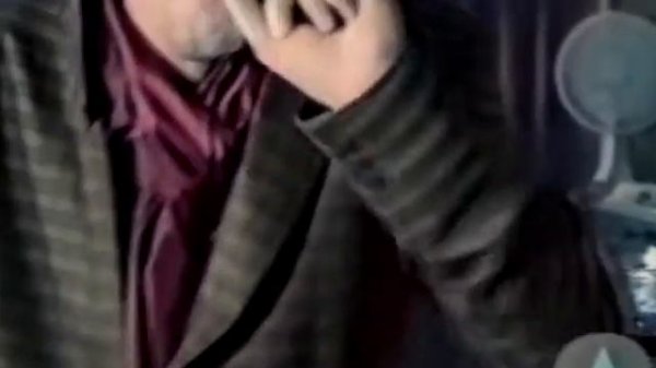 Александр Новиков - С красавицей в обнимку