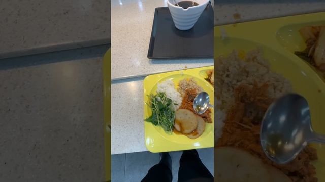 Lunch at work in Korea/обед на работе #korea#корея#koreanfood#mukbang#korean#lunch#한국#koreanlangua смотреть онлайн