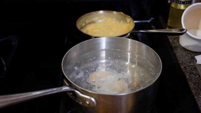 Truffle Polenta with Poached Egg смотреть онлайн