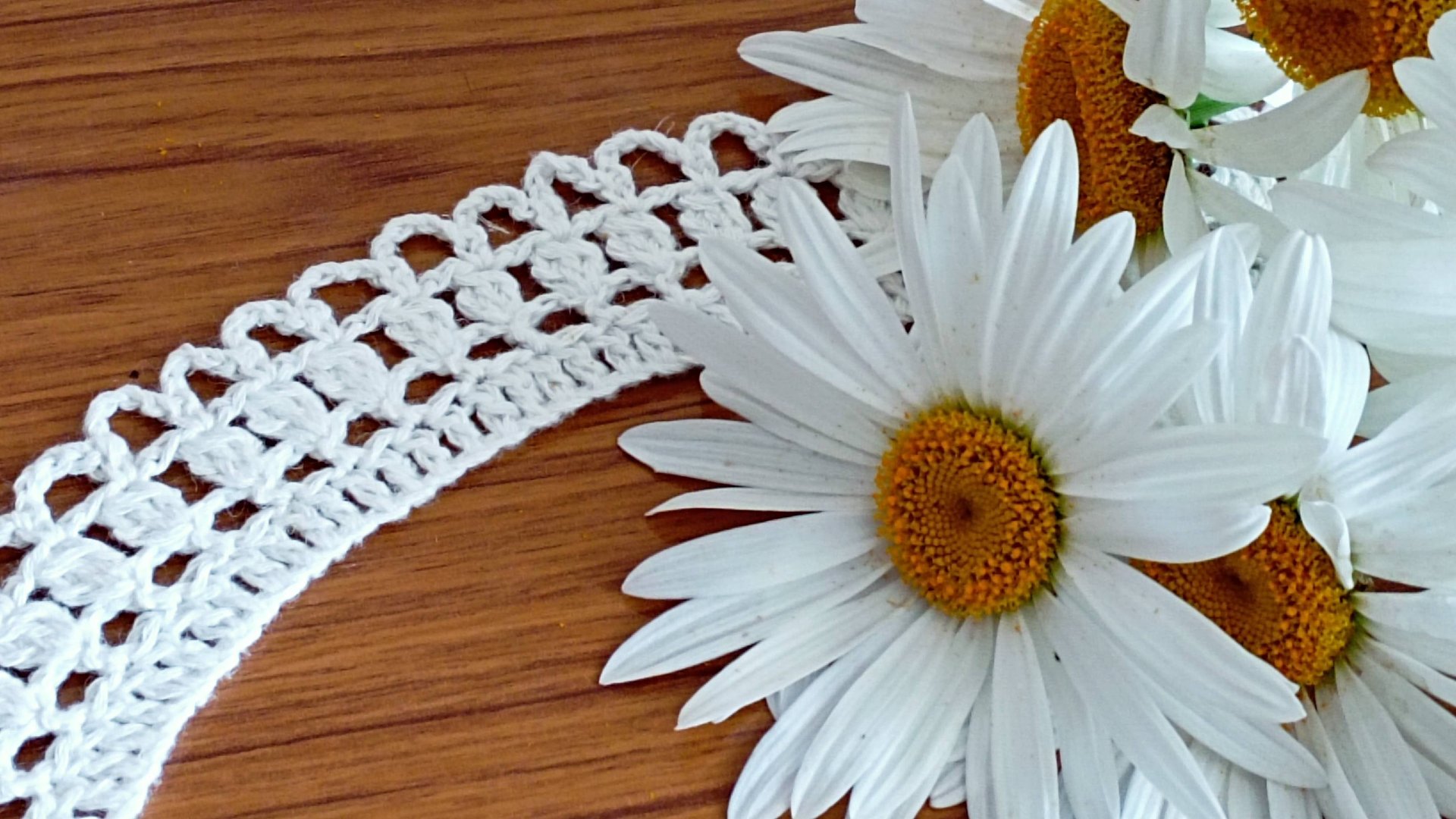 Воротничок крючком . Схема . смотреть онлайн