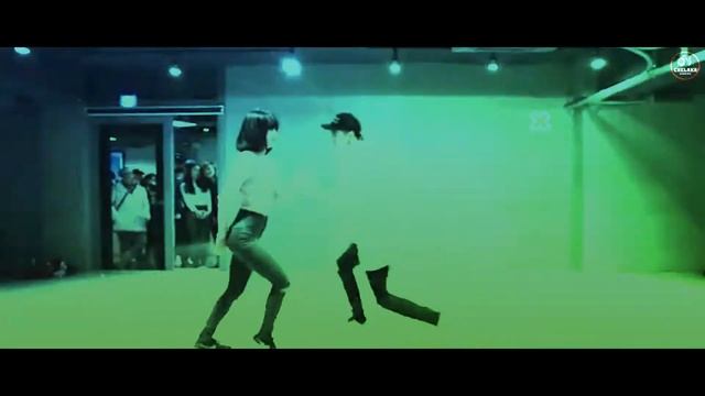 Ru Siri(රූ සිරි) | Sinhala & Arabic | Remix | Fnaire Ft DiMi3 | Chelaka Videos смотреть онлайн