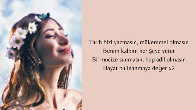 Esin İris - Çilek Kokusu Jenerik Müziği Lyrics