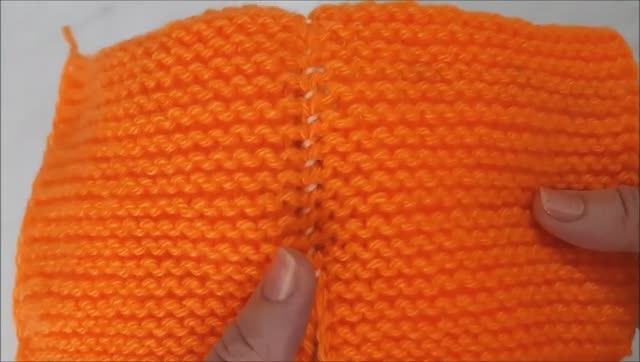 СШИВАЕМ ВЯЗАННЫЕ ИЗДЕЛИЯ ШВОМ ПЕТЛЯ В ПЕТЛЮ смотреть онлайн