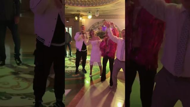 На свадьбе у друзей, группа Мишель - Только для тебя смотреть онлайн