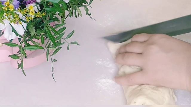 Ең дәмді тоқаштар. Дәмді тоқаш. Вкусные булочки со сгушенкой. Булочки к чаю. смотреть онлайн
