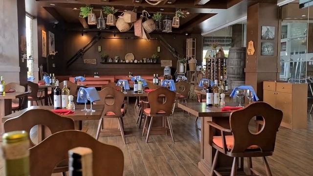 Subic Yacht Club Sunset Cruise & Everybody's Café Pampanga | Trish Tan Vlogs смотреть онлайн