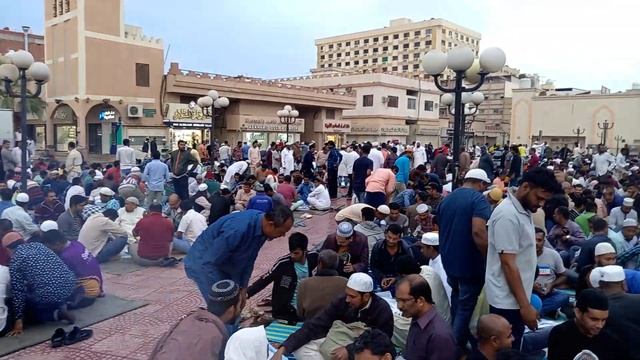 Dammam Malik Fahd Mosque mein free iftari hoti hai Dammam seiko market vlog ramadan karim arab info смотреть онлайн